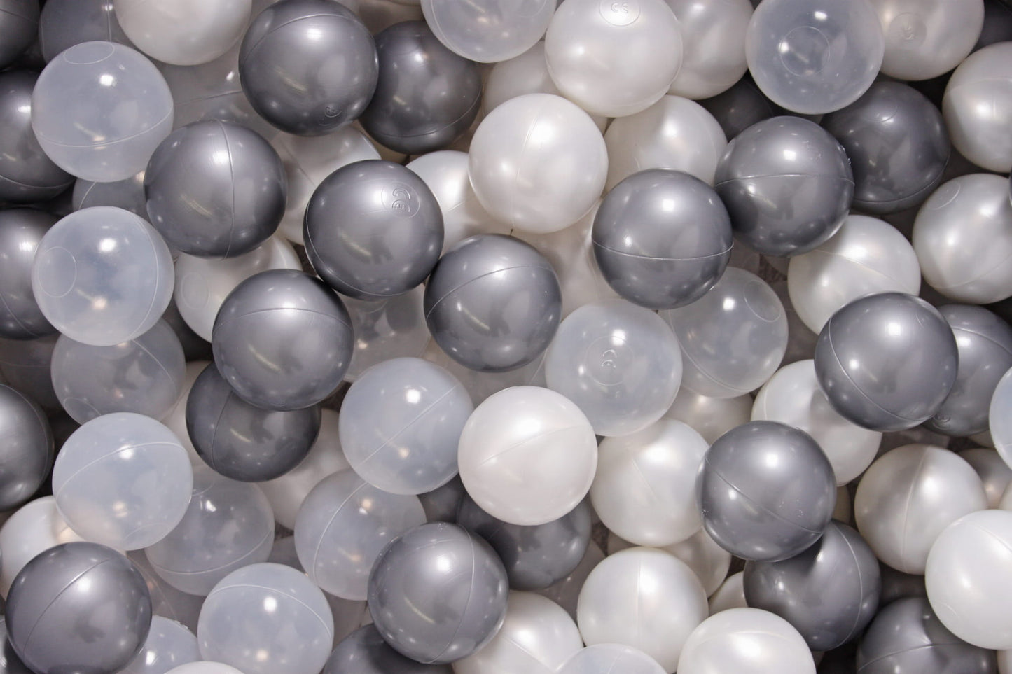 Soft Plastic Balls 7cm For The Ball Pit Certified Set 200pcs: Silver/White Pearl/Transparent