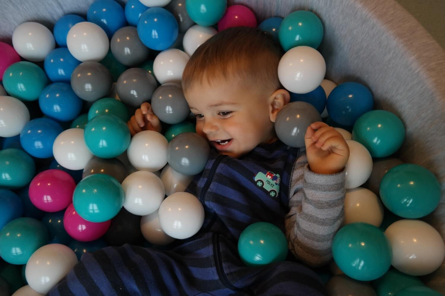 Velinda Soft Jersey Ball Pit with 450 Balls - Baby & Kids Play Gift - 90cm